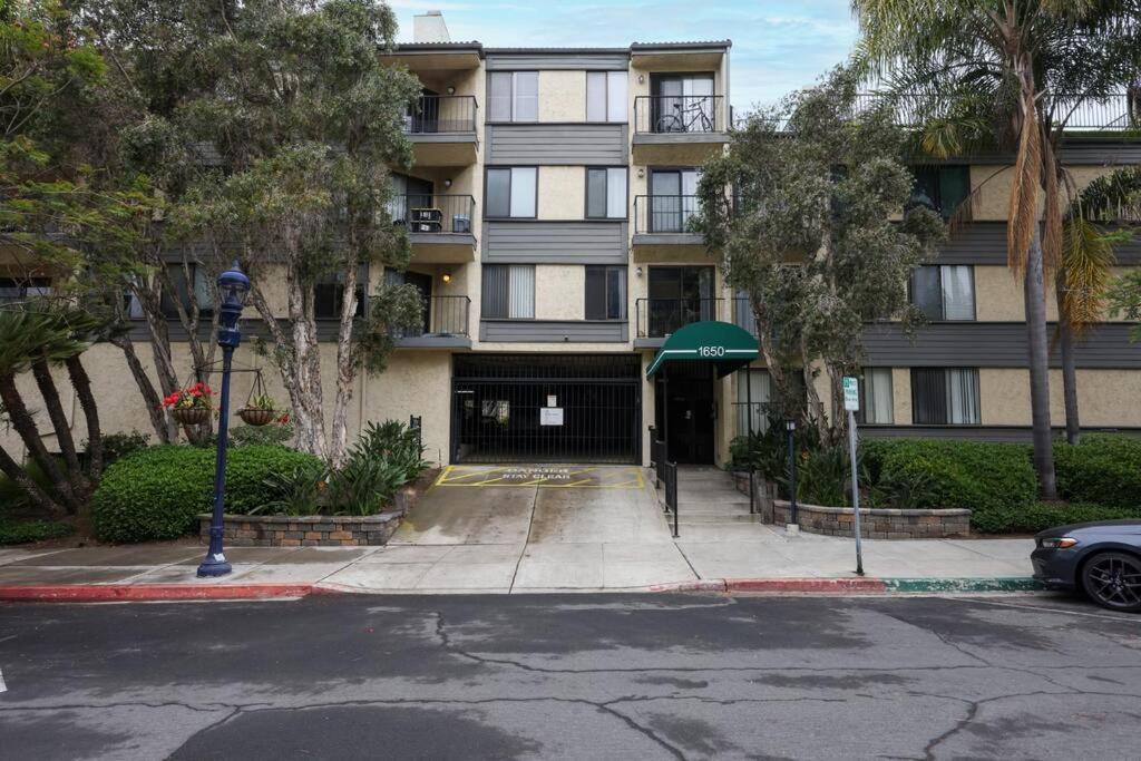 Chic Condo Steps From Petco Park San Diego Exteriér fotografie